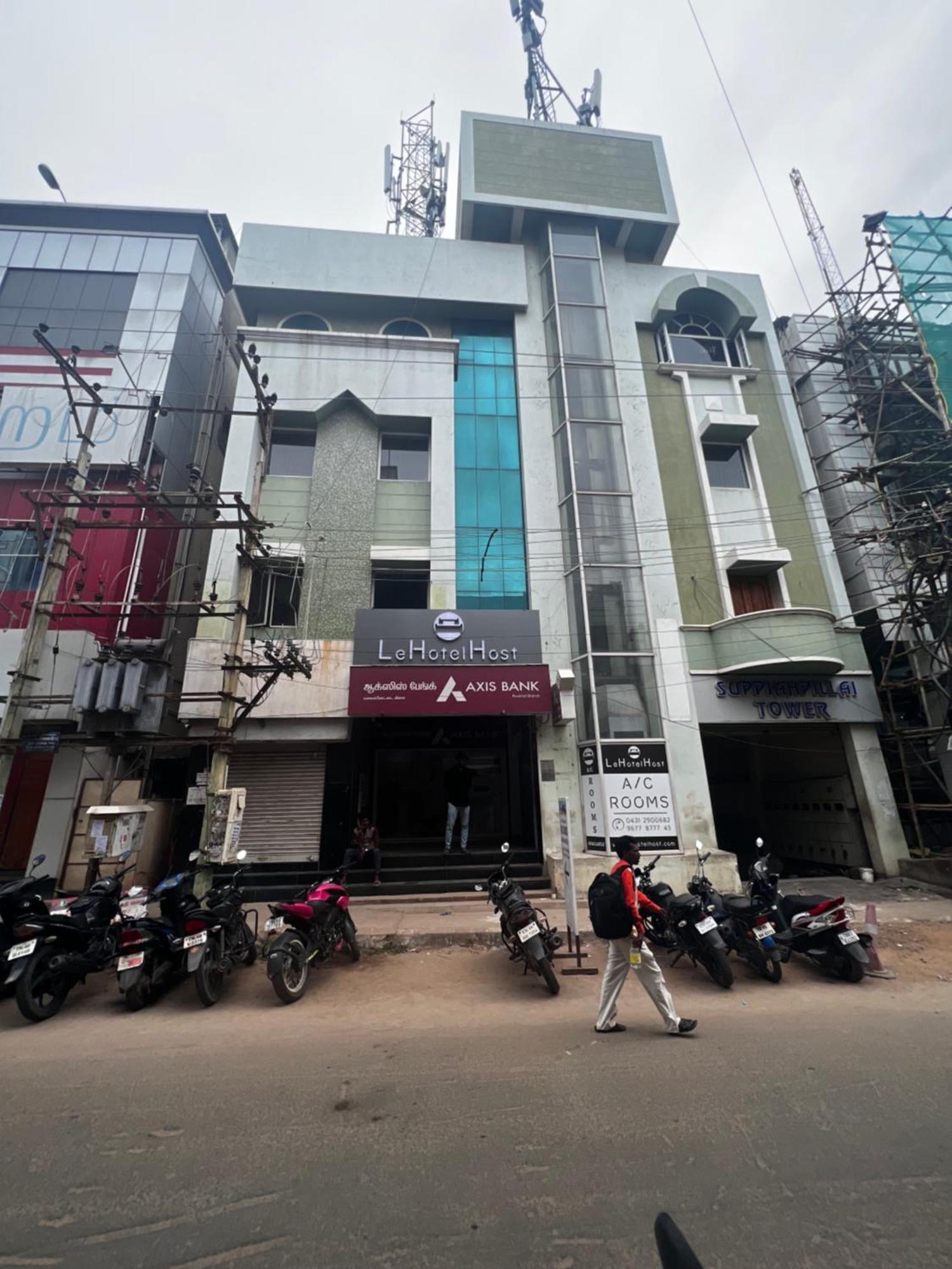 Le Hotel Host Tiruchirappalli Exterior foto